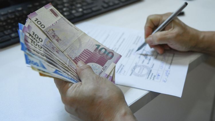 Pensiyaçıların Sayı Azalır, Bəs İşləyən Pensiyaçıların Payı Niyə 1,7 Dəfə Artıb? ARAŞDIRMA.